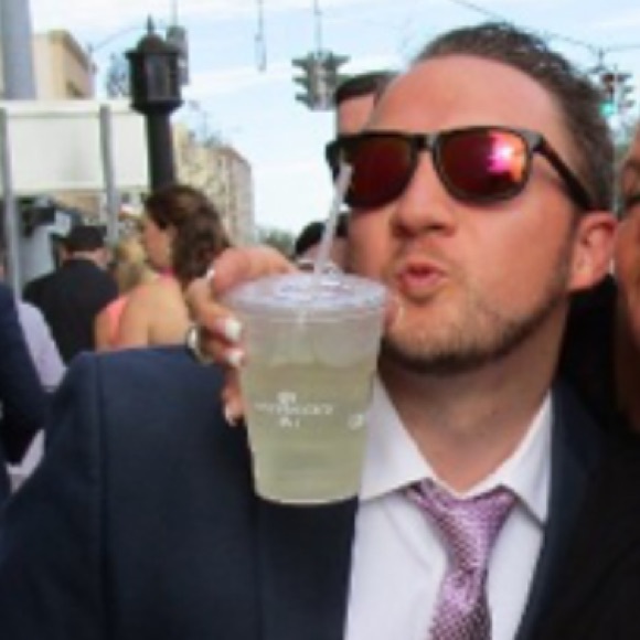 Meet your Posher, Ed - Picture 1 of 1